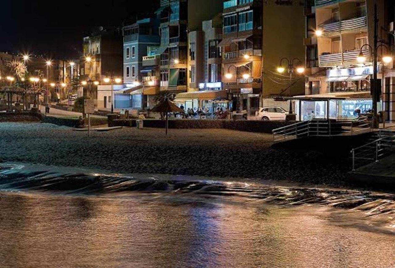 Piso En Primera Linea Con Vistas Directas Al Mar Меленара Экстерьер фото